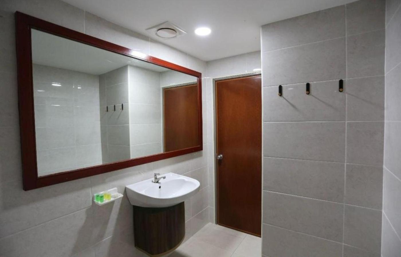 Hotel Orkid Hills At Kuala Lumpur Exterior photo